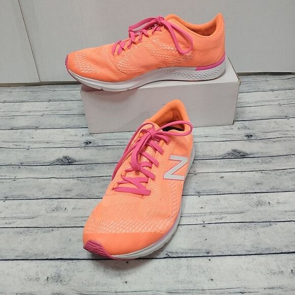 New Balance Woman's SZ 11B Fuel Core Agility Training Shoes Orange WXAGLVT2. - Picture 2 of 11